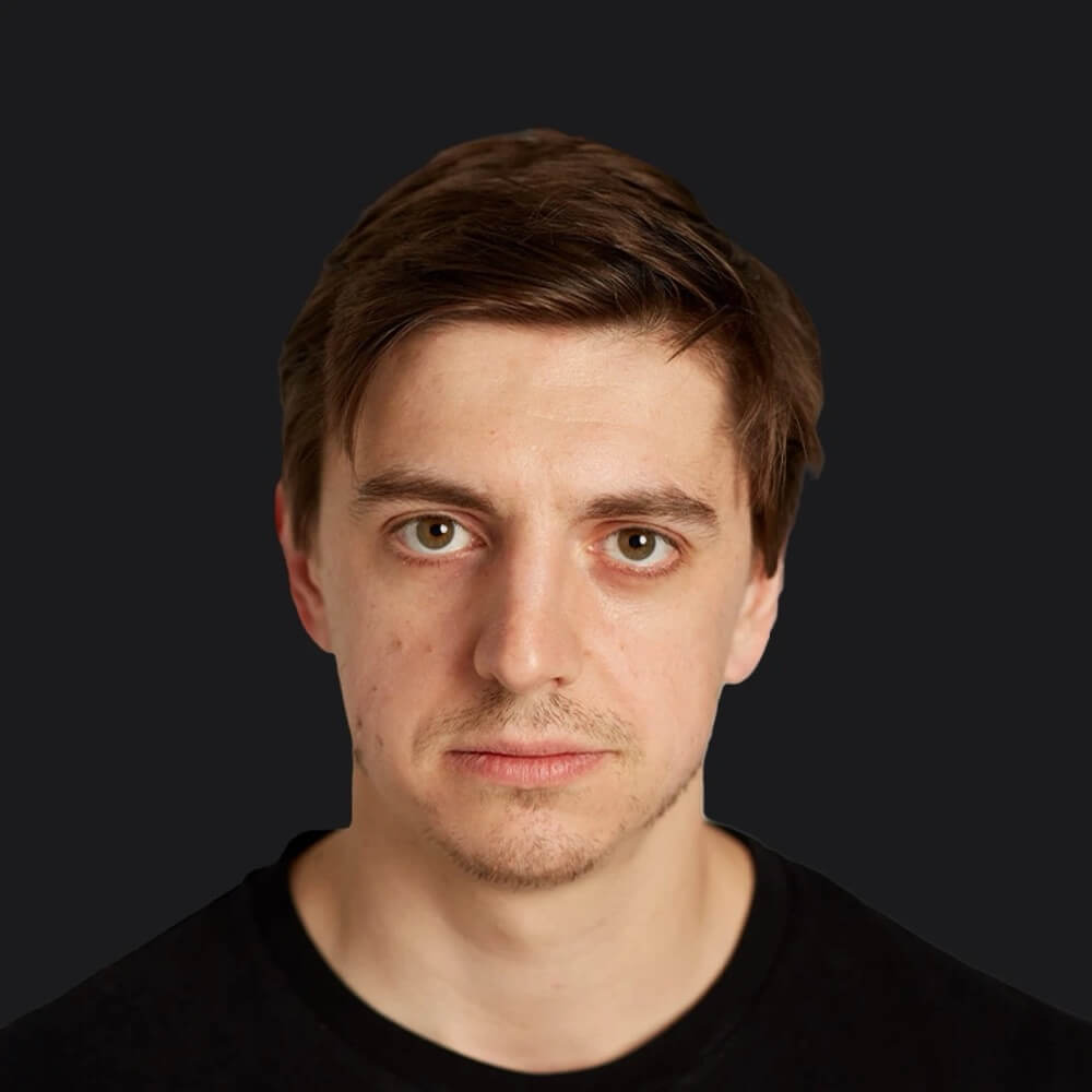Константин Плотников
